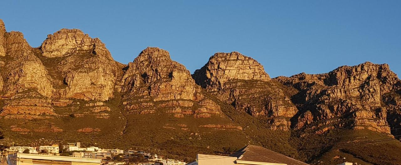 Beta Beach Guest House Cape Town Exterior photo